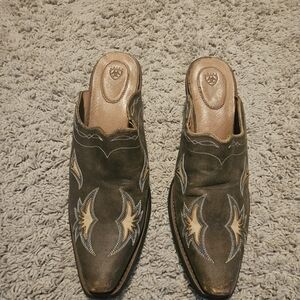 Ariat Slip On Mule Size 10